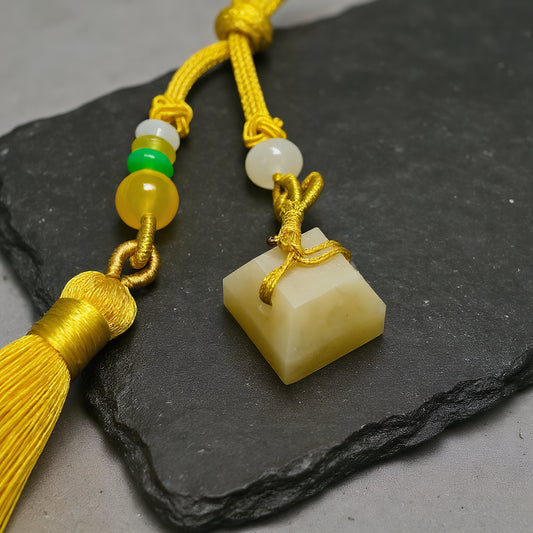 Yili Overturned Dipper Seal Pendant
