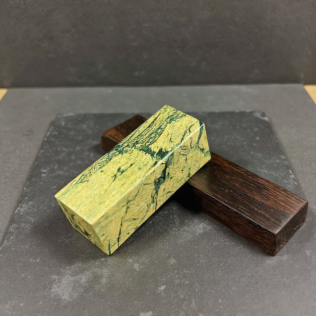 Yaan Green Frozen Stone Square Seal